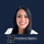 Thatiane Ribeiro Foto Perfil Contato Site (150 × 150 px) logo novo e fundo azul 2
