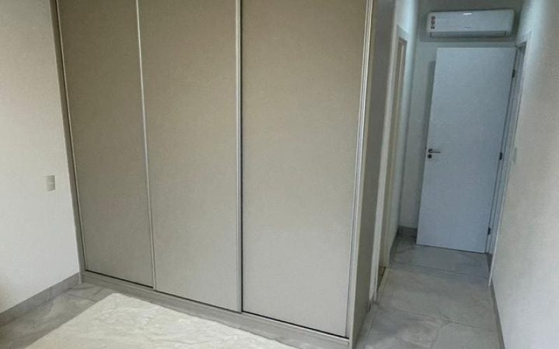 Casa 4 quartos 3 suítes á venda no Cond Jaguar Thatiane Ribeiro Corretora de imóveis whatssap 71983804225 12