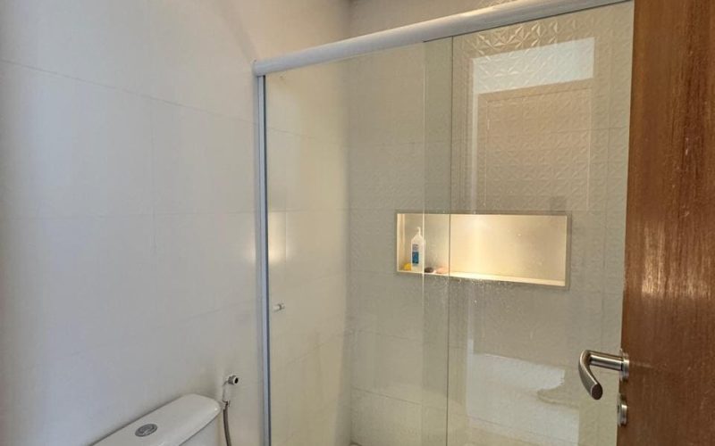 Casa 4 quartos 3 suites Foz do Joanes Thatiane Ribeiro whatssap 71983804225