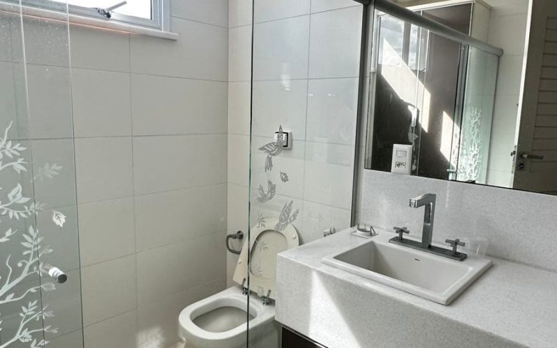Casa 4 quartos alameda fechada em Vilas Thatiane Ribeiro whatssap 71983804225