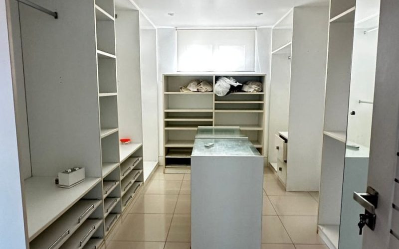 Casa 4 quartos alameda fechada em Vilas Thatiane Ribeiro whatssap 71983804225
