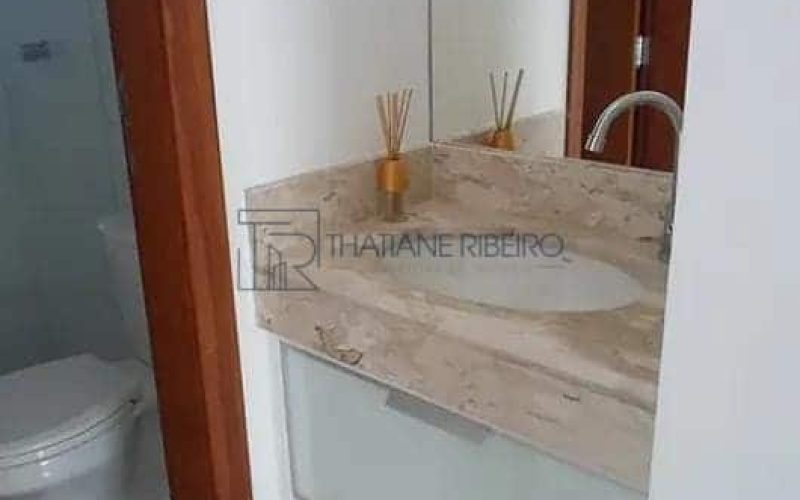 Casa 4 quartos com energia solar em conominio no Miragem Thatiane Ribeiro corretora de imóveis whassap 71 98380-4225 17