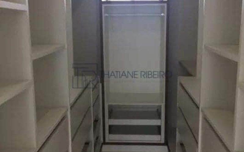 Casa 4 quartos com energia solar em conominio no Miragem Thatiane Ribeiro corretora de imóveis whassap 71 98380-4225 18