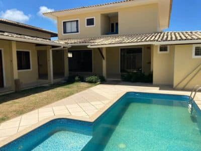 Casa 4 quartos no Condomínio Jardim do Atlântico - Foto Destaque - (400 x 300 px) - Thatiane Ribeiro Corretora de Imóveis Whats (71) 98380-4225