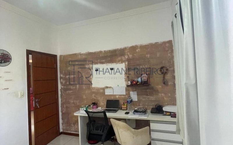 Casa à Venda 4 quartos 3 suítes em Cond. no Miragem 22