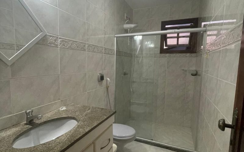 Casa duplex 6 quartos com extensão em subsolo a venda em vilas do atlantico -Thatiane-Ribeiro-Corretora-de-imoveis-whatssap-71983804225