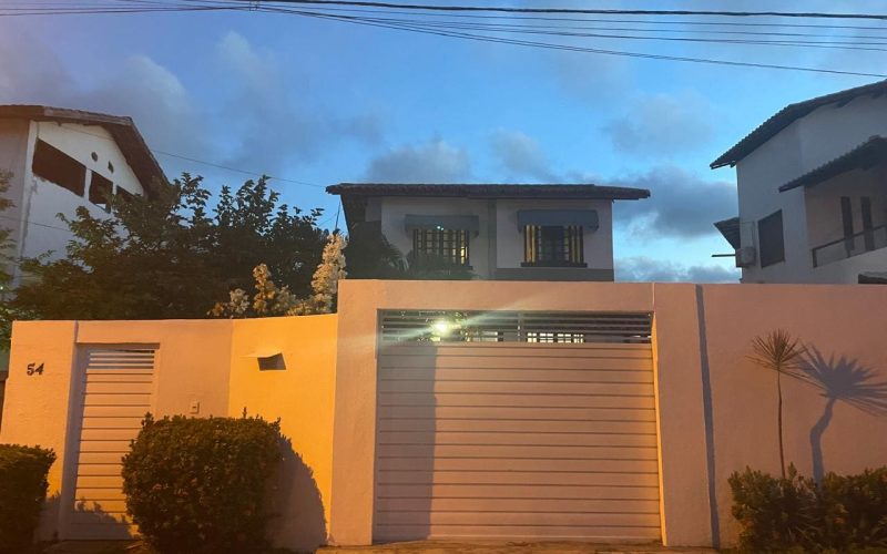 Casa duplex 6 quartos com extensão em subsolo a venda em vilas do atlantico -Thatiane-Ribeiro-Corretora-de-imoveis-whatssap-71983804225