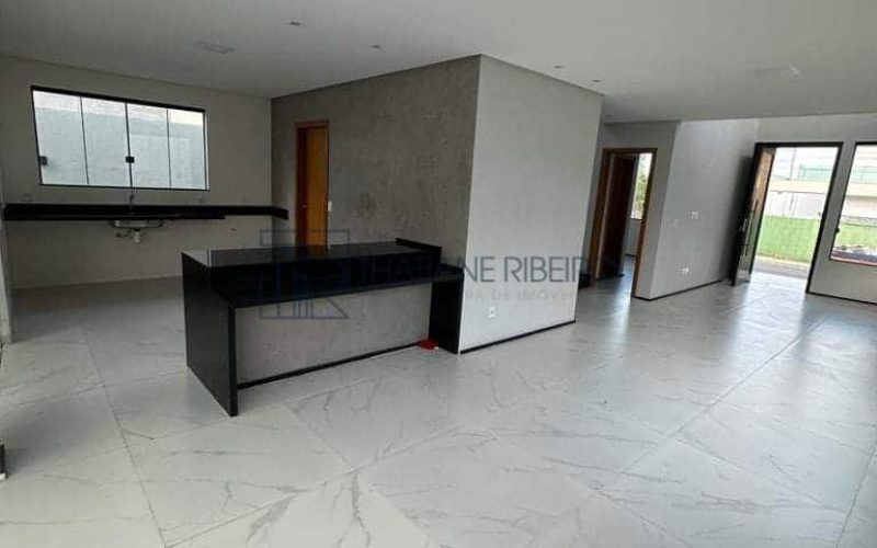 Thatiane Ribeiro Corretora de Imóveis Whats (71) 98380-4225 - Casa 3 ALPHAVILLE LITORAL NORTE 2-1