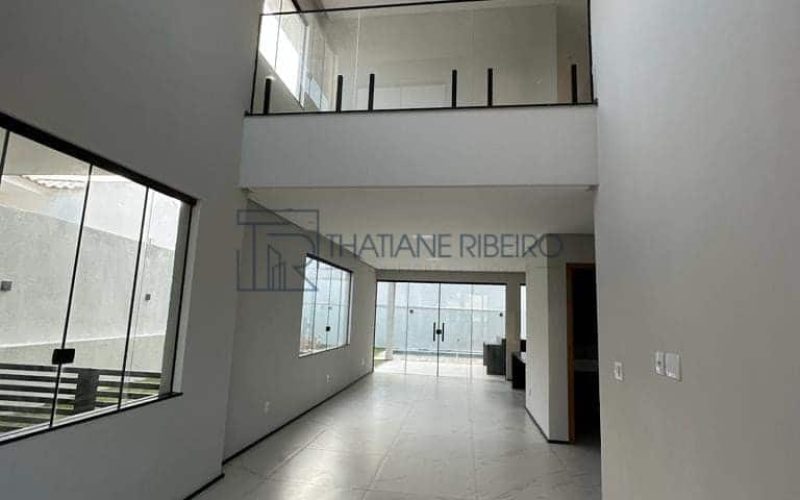Thatiane Ribeiro Corretora de Imóveis Whats (71) 98380-4225 - Casa 3 ALPHAVILLE LITORAL NORTE 2-18