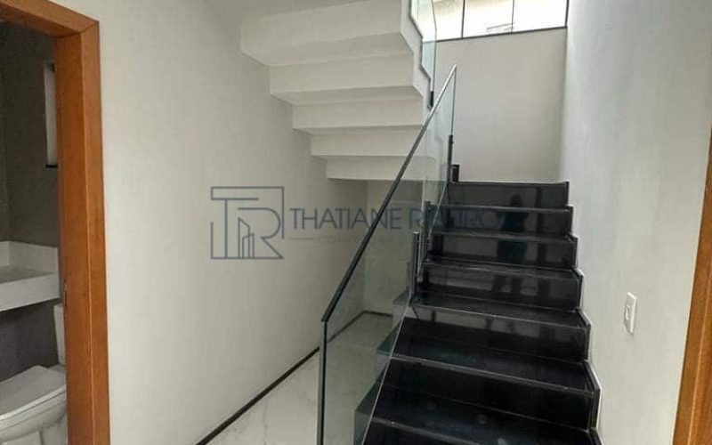 Thatiane Ribeiro Corretora de Imóveis Whats (71) 98380-4225 - Casa 3 ALPHAVILLE LITORAL NORTE 2-5