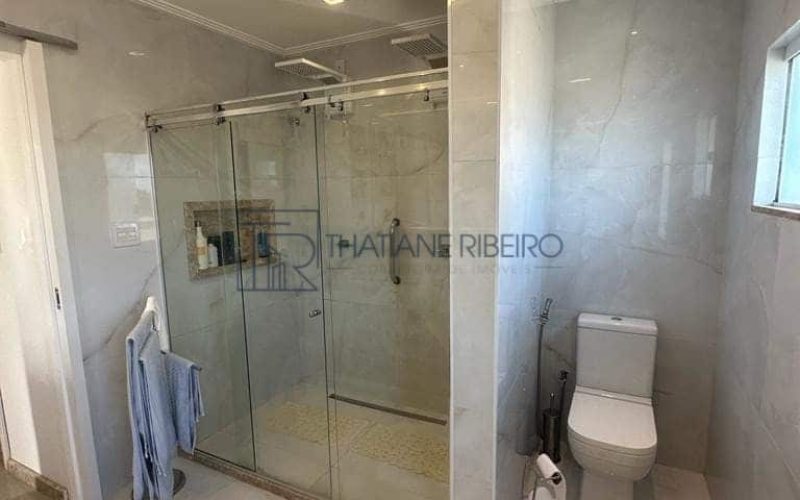 Thatiane Ribeiro Corretora de Imóveis Whats (71) 98380-4225 - Casa 4 ALPHAVILLE LITORAL NORTE 2-35