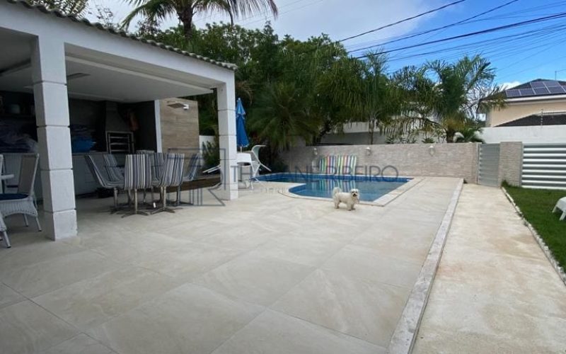 Thatiane Ribeiro Corretora de Imóveis Whats (71) 98380-4225 - casa no cond são francisco na priscila dutra11